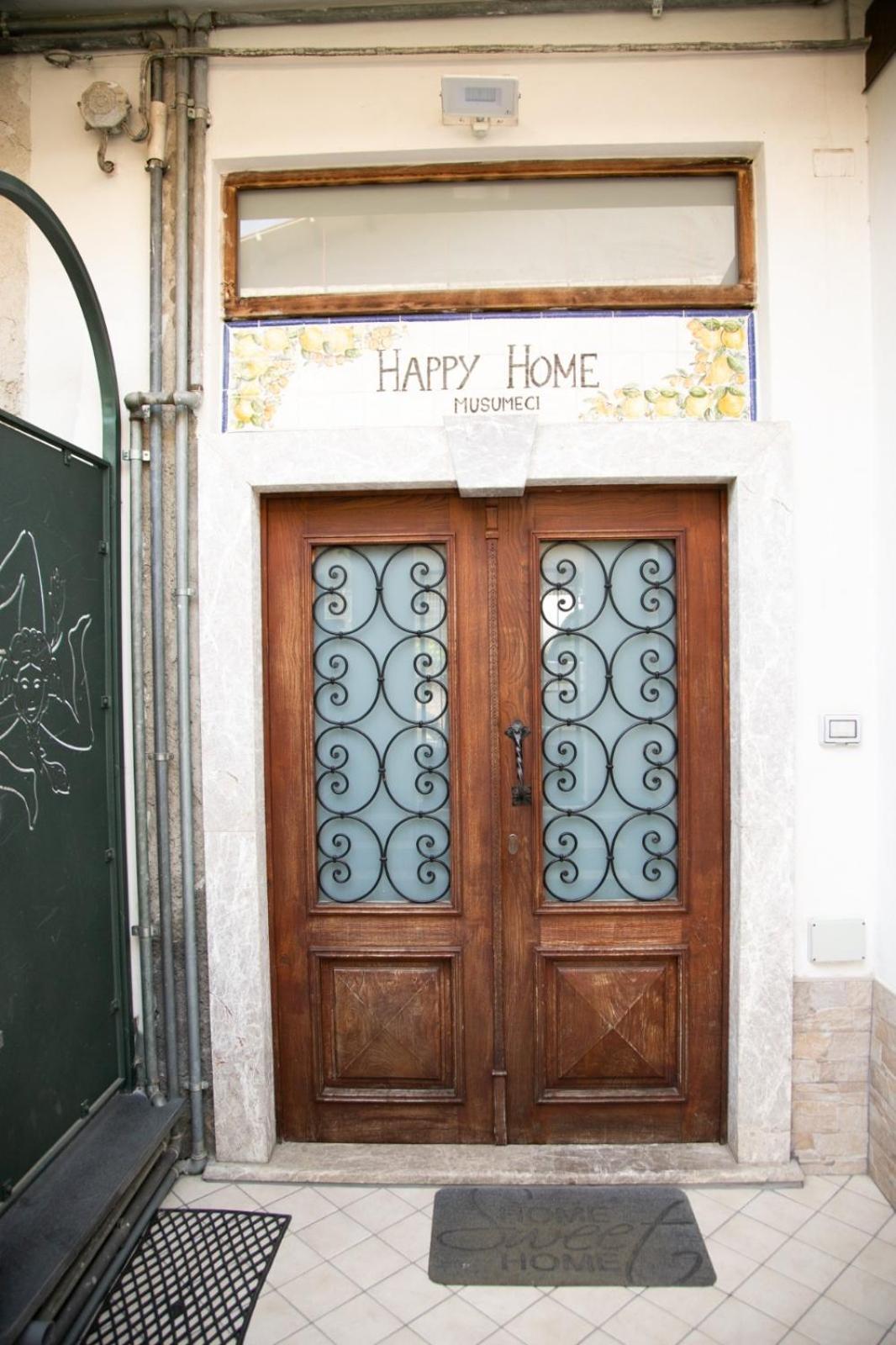 Happy Home Giardini Naxos Ngoại thất bức ảnh